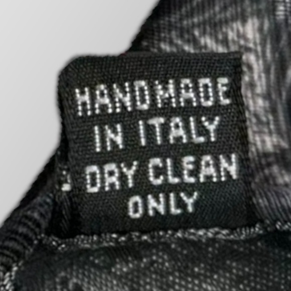 Kolte Italy Handmade Silk Tie Gray Abstract Geometric Pattern 3.75 x 60 Inches - Picture 6 of 6